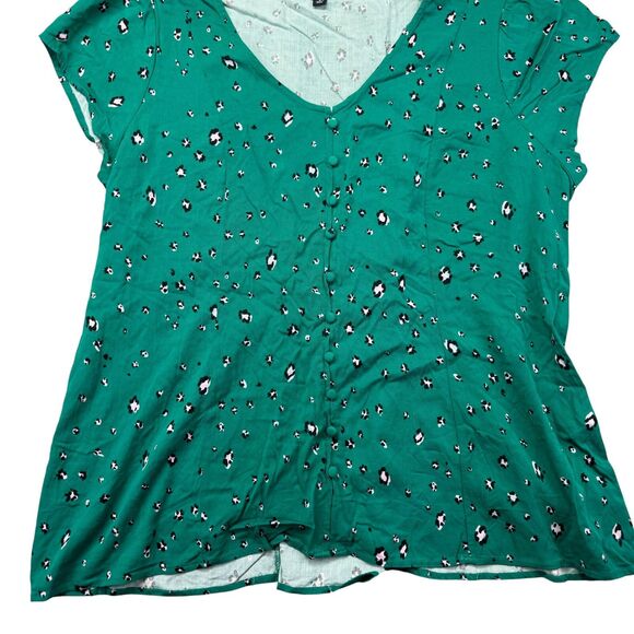 TORRID Top Women's 2 Green Leopard Animal Print Lace Up Corset Back Blouse Shirt - Picture 9 of 12